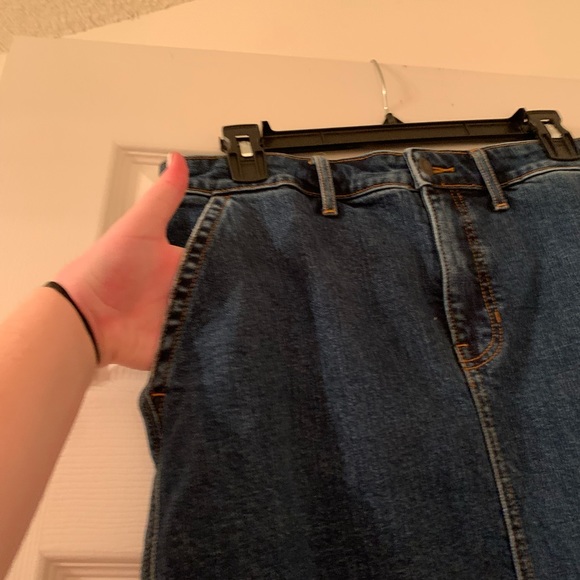 Old Navy Denim Skirt - Picture 2 of 7
